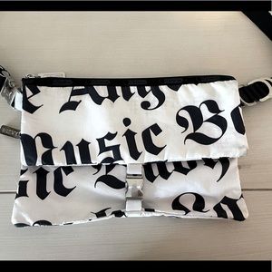 Vintage LAMB White Lesportsac Handbag by Gwen Stefani